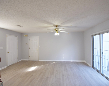 147 S Fairfield Drive - Photo Thumbnail 5