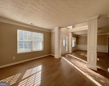 2751 Spence Court - Photo Thumbnail 6