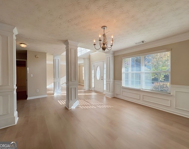 2751 Spence Court - Photo Thumbnail 3