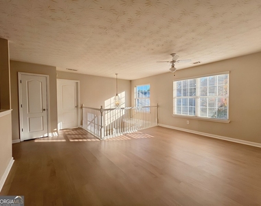 2751 Spence Court - Photo Thumbnail 32