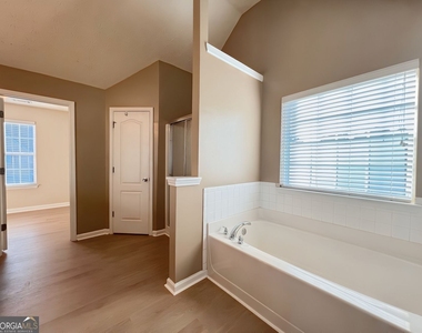 2751 Spence Court - Photo Thumbnail 42