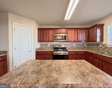 2751 Spence Court - Photo Thumbnail 18