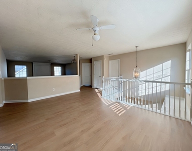 2751 Spence Court - Photo Thumbnail 31