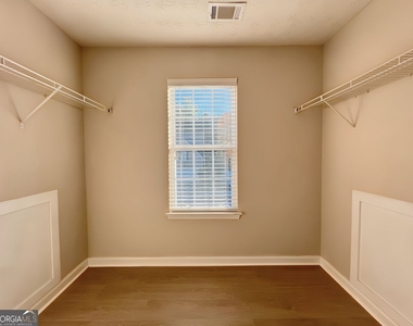 2751 Spence Court - Photo Thumbnail 44