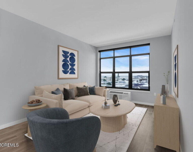 1150 Kingsley Street - Photo Thumbnail 4