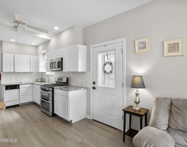 488 2nd Avenue - Photo Thumbnail 1