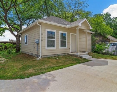 818 Rose Street - Photo Thumbnail 1