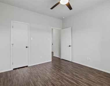 818 Rose Street - Photo Thumbnail 14