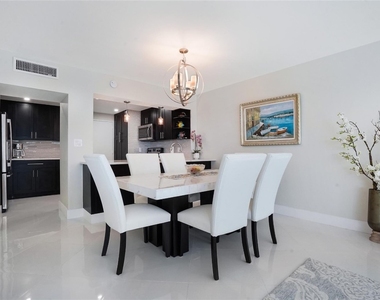 3430 Galt Ocean Drive - Photo Thumbnail 12