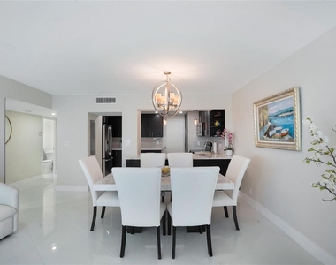 3430 Galt Ocean Drive - Photo Thumbnail 13