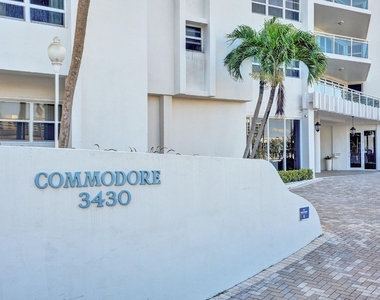 3430 Galt Ocean Drive - Photo Thumbnail 52