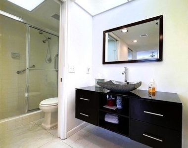 1605 Abaco Drive - Photo Thumbnail 9