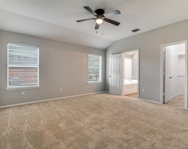 3690 Chestnut Trail - Photo Thumbnail 13