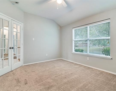 3690 Chestnut Trail - Photo Thumbnail 4
