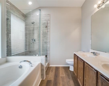 3690 Chestnut Trail - Photo Thumbnail 16