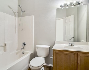 3690 Chestnut Trail - Photo Thumbnail 18