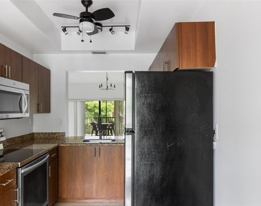 2067 Sw 15th Street - Photo Thumbnail 17