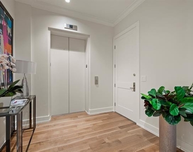 2800 Lakeside Parkway - Photo Thumbnail 13