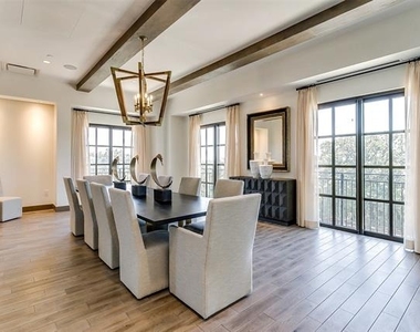 2800 Lakeside Parkway - Photo Thumbnail 10