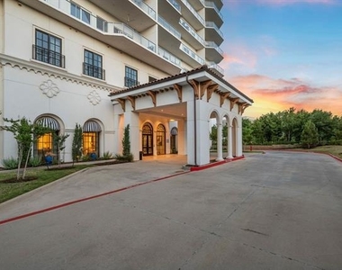2800 Lakeside Parkway - Photo Thumbnail 2