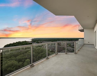 2800 Lakeside Parkway - Photo Thumbnail 34