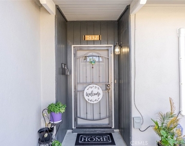 1432 W Avenue H15 - Photo Thumbnail 2
