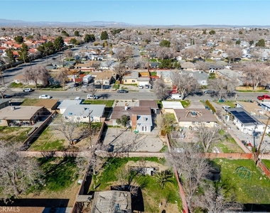 1432 W Avenue H15 - Photo Thumbnail 21