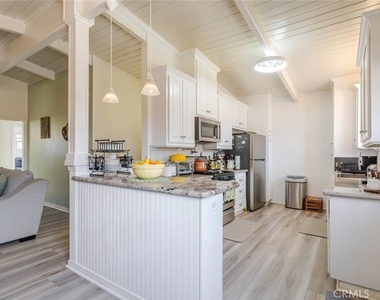 1432 W Avenue H15 - Photo Thumbnail 8