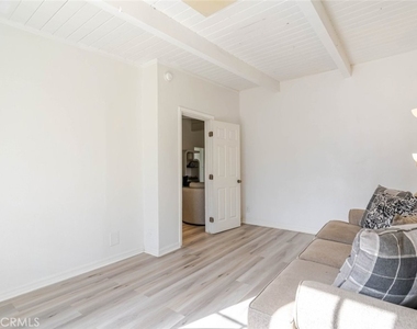 1432 W Avenue H15 - Photo Thumbnail 6