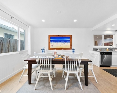 602 Marguerite - Photo Thumbnail 7