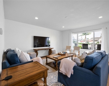 602 Marguerite - Photo Thumbnail 5