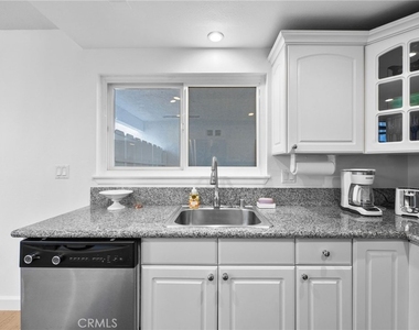602 Marguerite - Photo Thumbnail 13