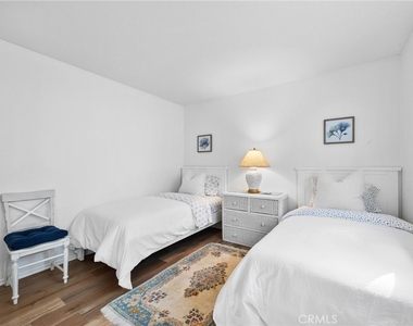 602 Marguerite - Photo Thumbnail 19