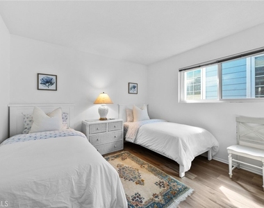 602 Marguerite - Photo Thumbnail 18