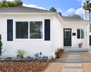 6167 Costello Avenue - Photo Thumbnail 5
