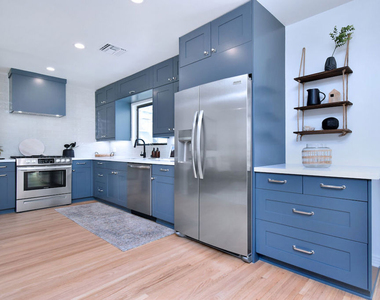 6167 Costello Avenue - Photo Thumbnail 19