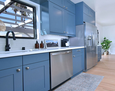 6167 Costello Avenue - Photo Thumbnail 20