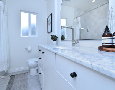 6167 Costello Avenue - Photo Thumbnail 25