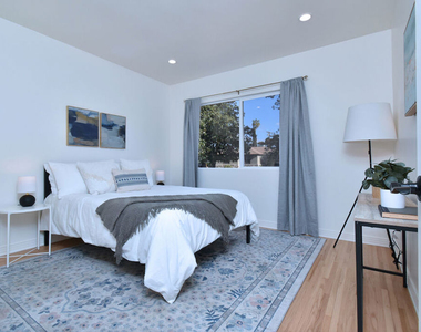 6167 Costello Avenue - Photo Thumbnail 22
