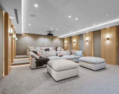 5340 Whitman - Photo Thumbnail 20