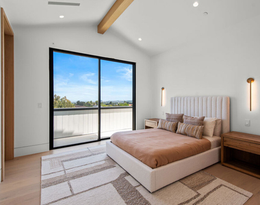5340 Whitman - Photo Thumbnail 27