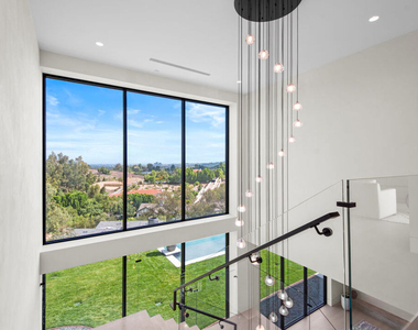 5340 Whitman - Photo Thumbnail 25