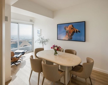 10501 Wilshire Boulevard - Photo Thumbnail 5