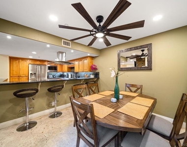 886 Felspar St - Photo Thumbnail 6
