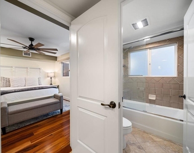 886 Felspar St - Photo Thumbnail 25