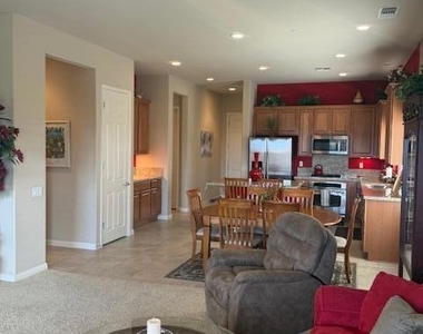 41085 Calle Pampas - Photo Thumbnail 8