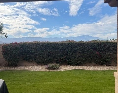 41085 Calle Pampas - Photo Thumbnail 20