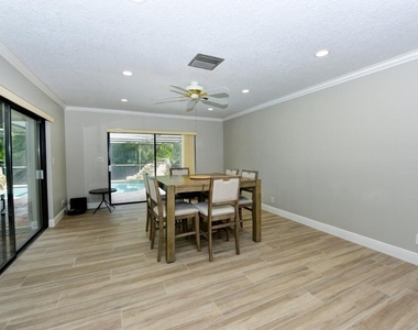 5979 Pinebrook Drive - Photo Thumbnail 14
