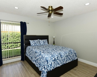 5979 Pinebrook Drive - Photo Thumbnail 20