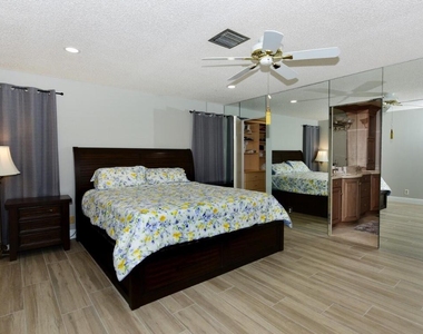 5979 Pinebrook Drive - Photo Thumbnail 22